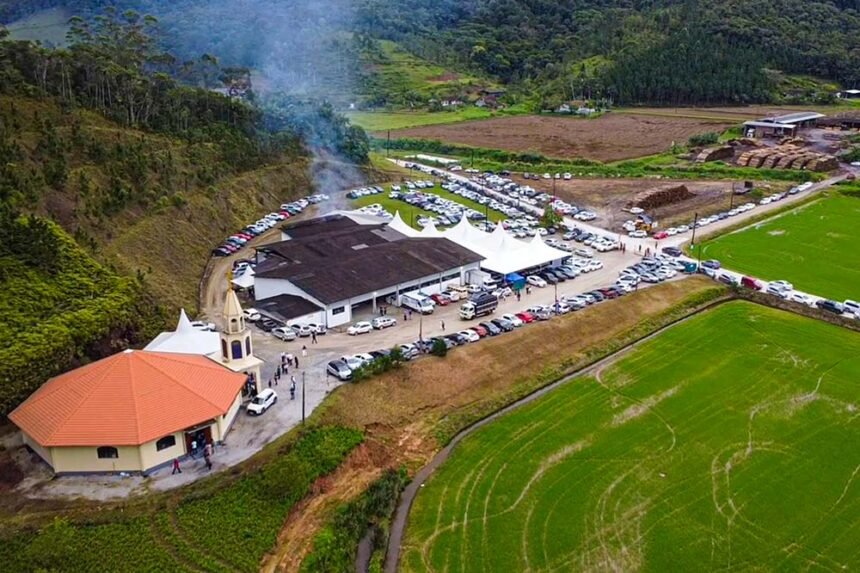 Festa Nossa Senhora Aparecida Arraial do Ouro Gaspar
