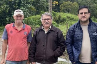 Jair Deschamps, José Boettcher e Henrique Pires