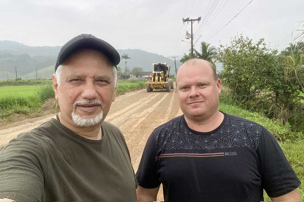 Mauro Queiroz e Bruno Tafarel Arraial do Ouro Gaspar